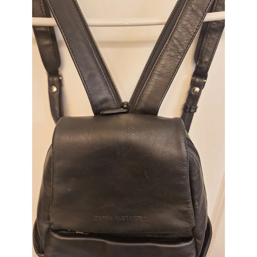 Derek Alexander Black Leather Sling Backpack Convertible Strap‎ Travel Bag 90s